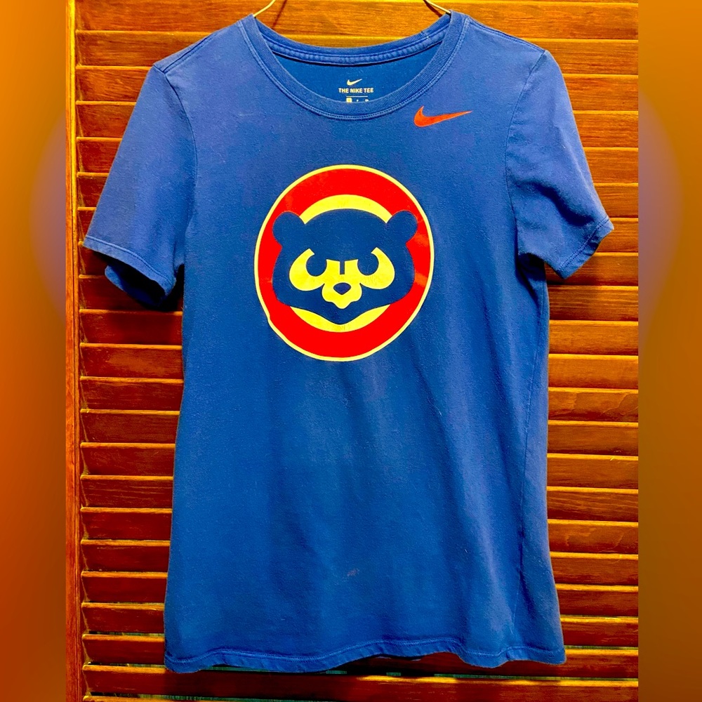 1984 Nike Cubs Cooperstown Collection Logo well-loved, no holes. ❤️ CUBS Lover⚾️